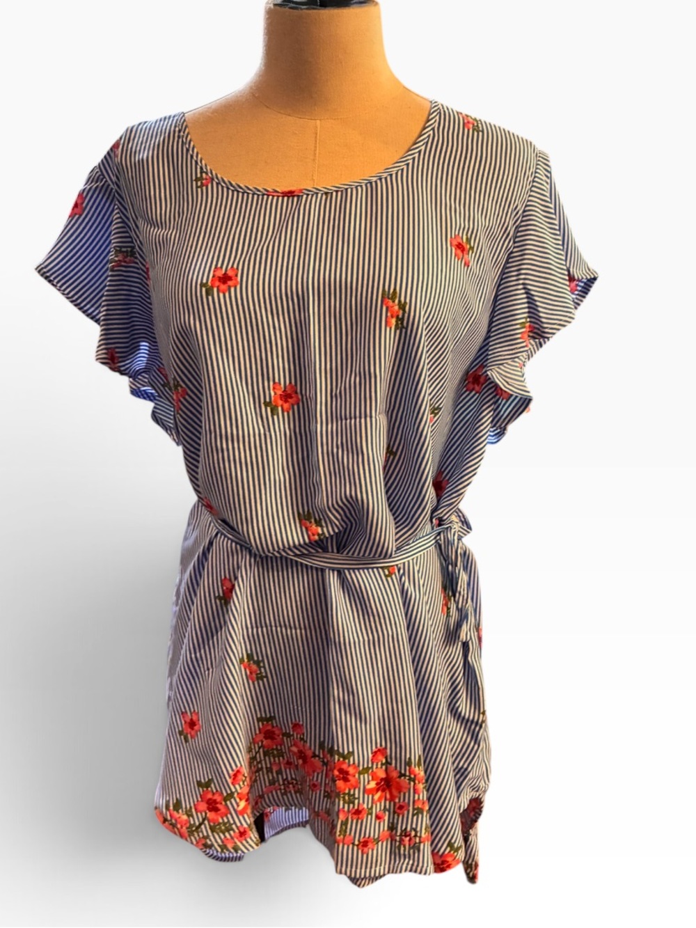 Maternity Striped Floral Tie-Waist Women’s Top - Blue & White XL